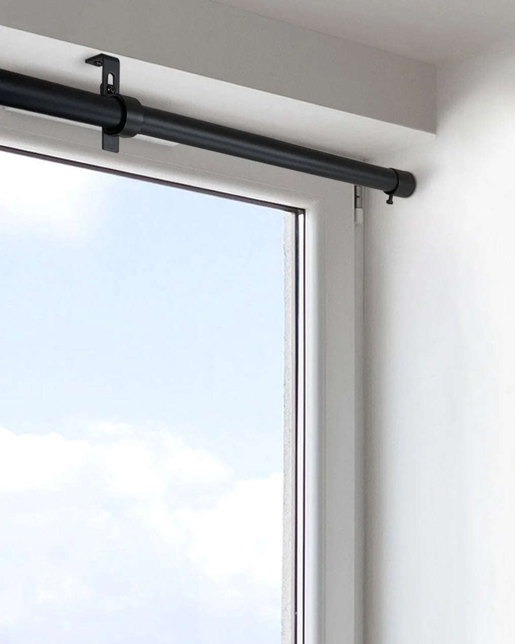 72"-144" 1" dia. Matte Black Curtain Rod Set L141