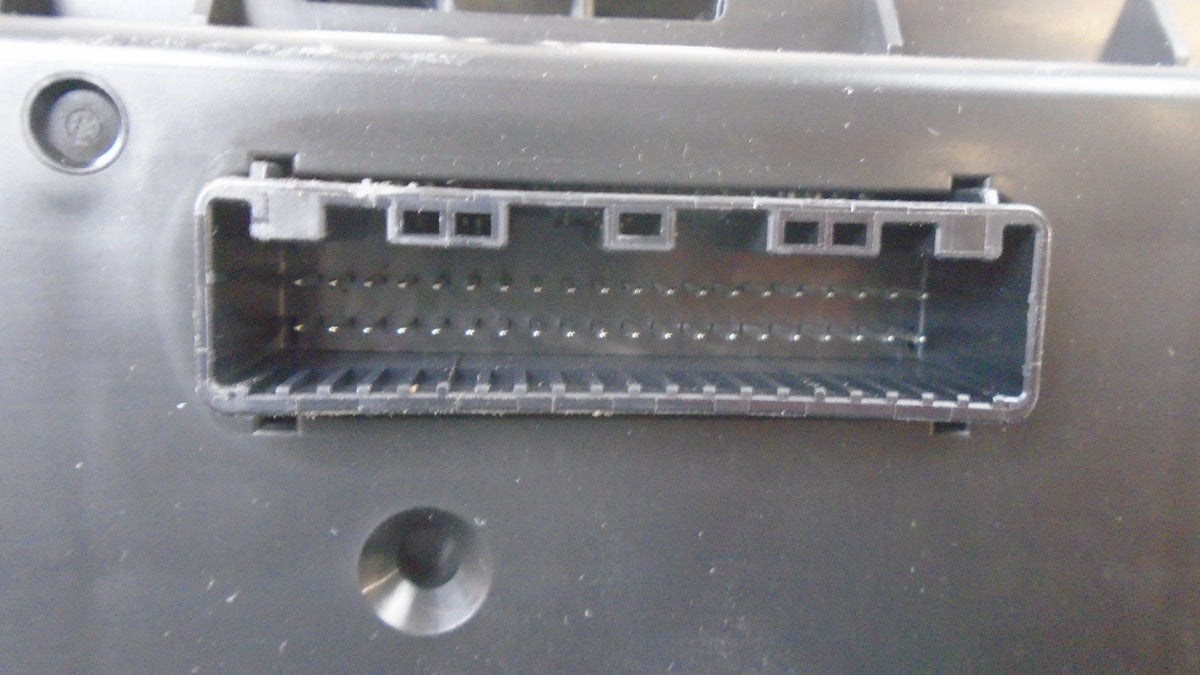 Pre-Owned Subaru Forester Heater AC Temperature Controller T549903