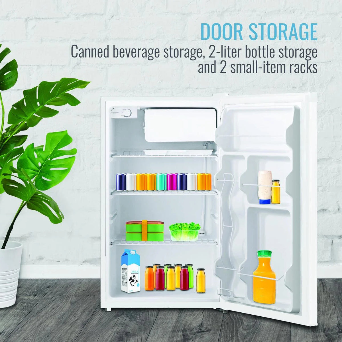 4.4 Cu. ft. Compact Refrigerator with Freezer U796710