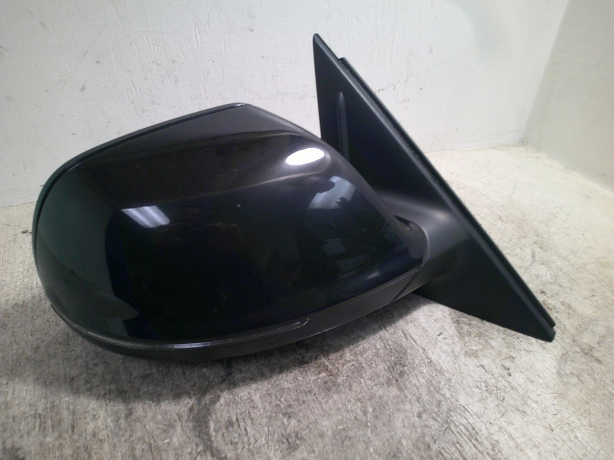 Passenger Side Door Mirror K647275