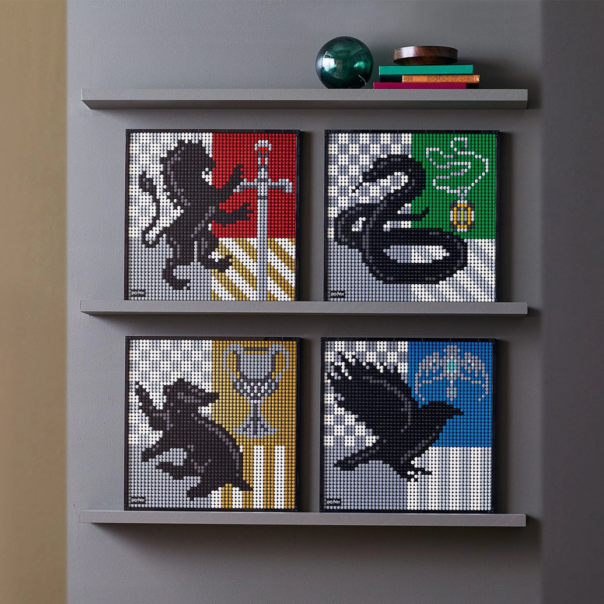 Harry Potter Hogwarts Crests 4,249 Pieces W291