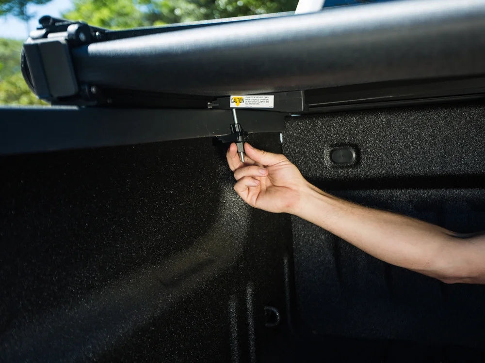 Tri-Fold Truck Bed Tonneau Cover K933
