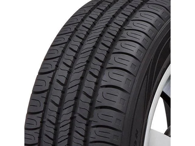 215/55R17 94H All-Season Tire L929