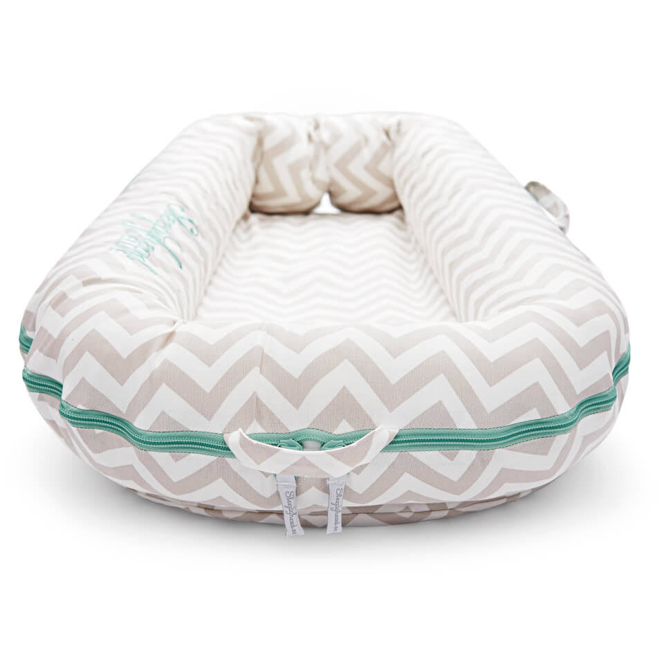 Deluxe+ Pod in Silver Lining (0-8 months) E7945