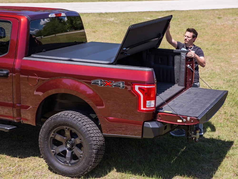 Tri-Fold Truck Bed Tonneau Cover K933