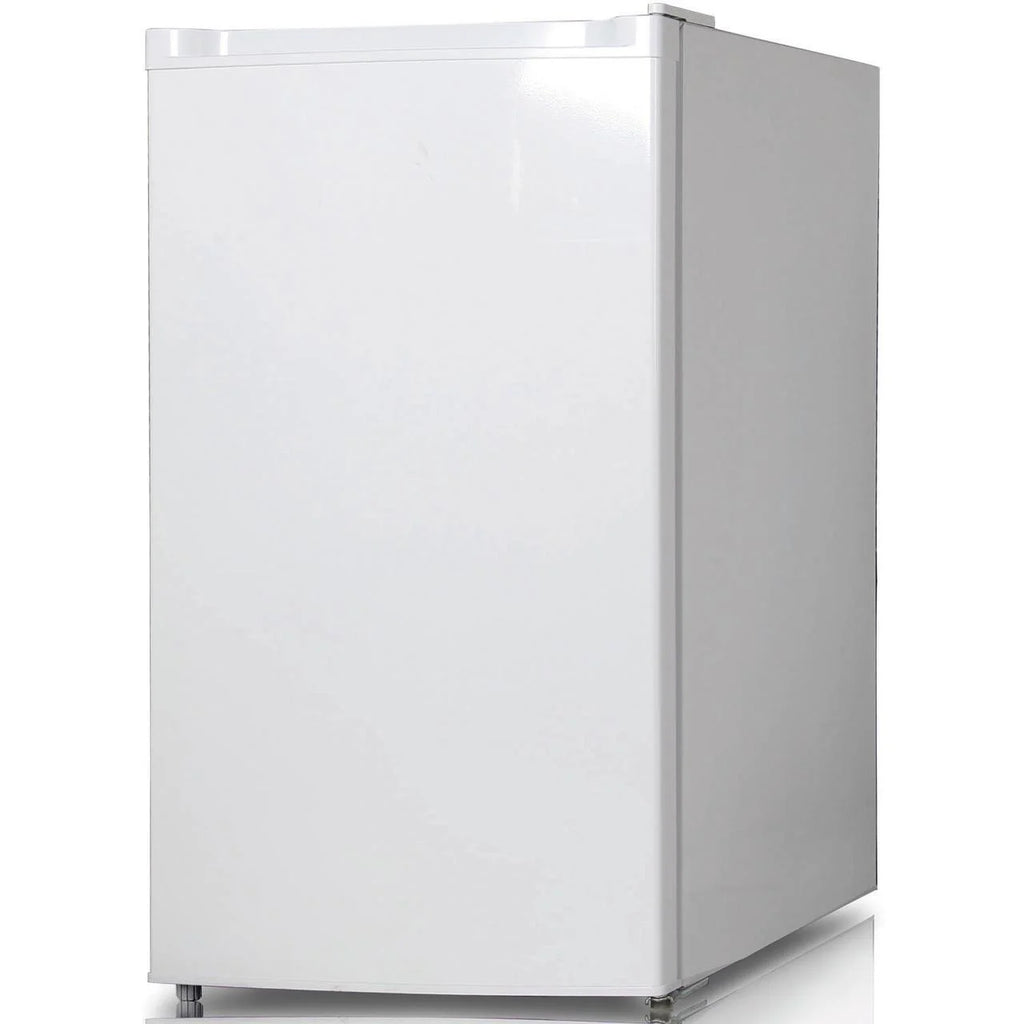4.4 Cu. ft. Compact Refrigerator with Freezer U796710