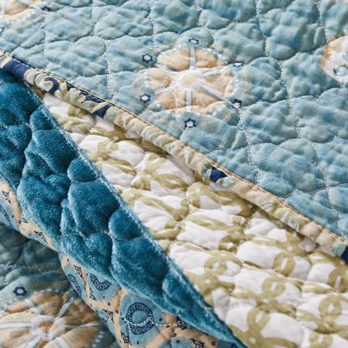 3-Piece Full/Queen Blue Quilted Bedding Set B161
