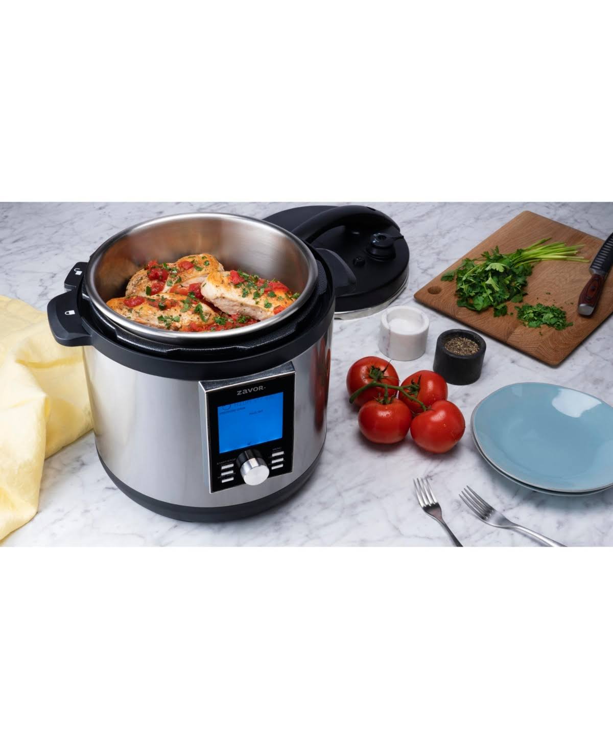 6 Qt. Multi Cooker Q705340