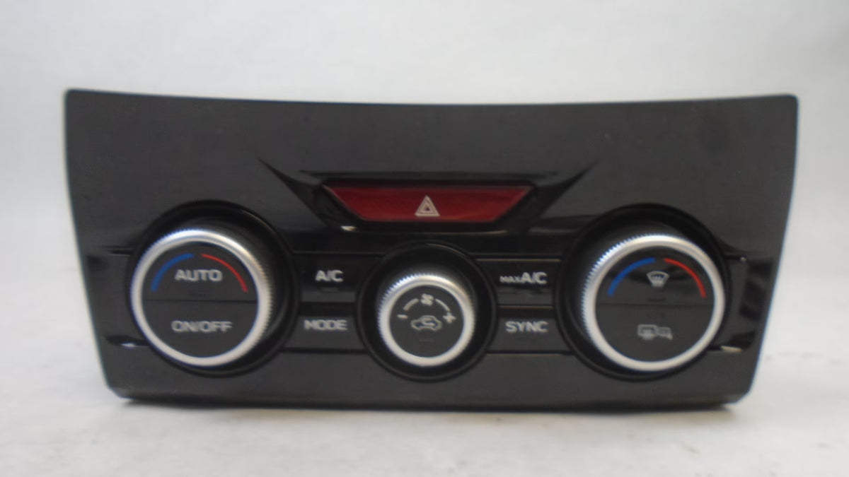 Pre-Owned Subaru Forester Heater AC Temperature Controller T549903