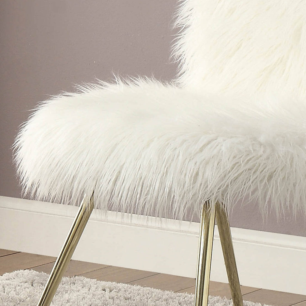 White Faux Fur Padded Accent Chair L7431