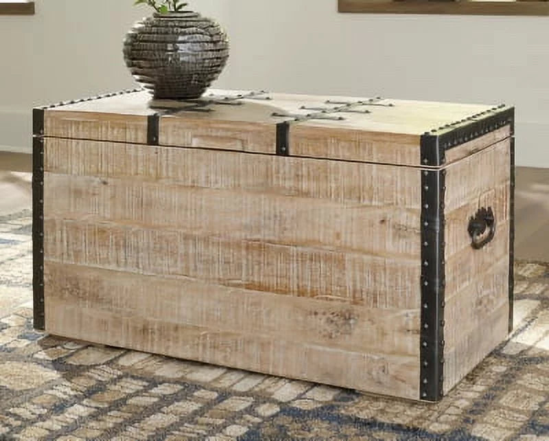 Whitewash Storage Trunk Z461