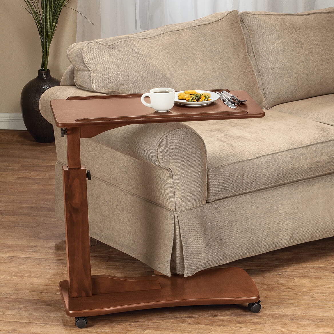 Oak C Shaped Side Accent Table Q54285